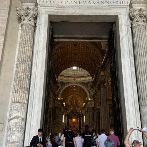 St. Peter's Basilica Tour with Underground