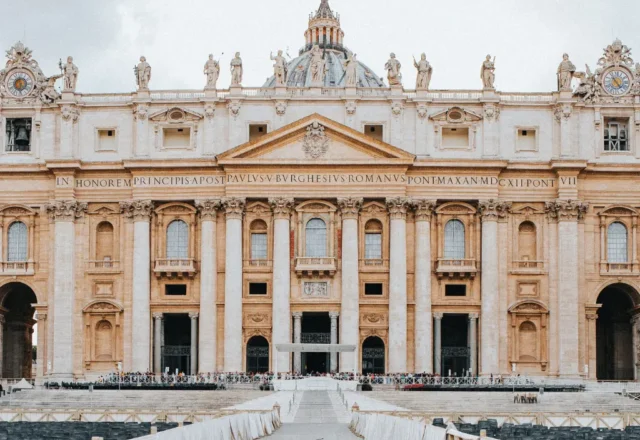 Vatican City: Pre-Booked St. Peter’s Basilica Visit With Audio Guide